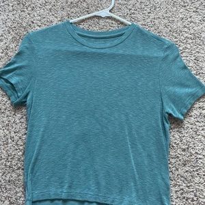 American Eagle Cropped T-shirt